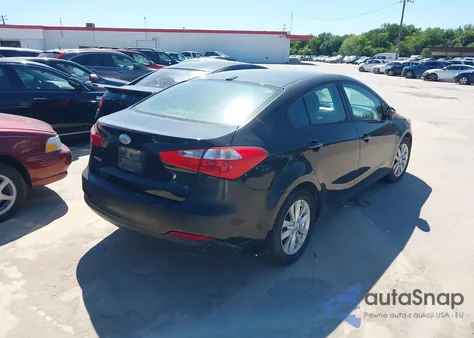 2015 Kia Forte Lx z USA, uszkodzony, nr VIN KNAFX4A60F5274467